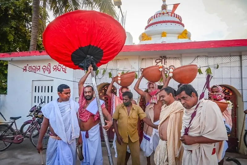 Srijew in Saptapuri Bhogo