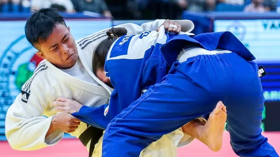 Susheela Devi in ​​Judo final