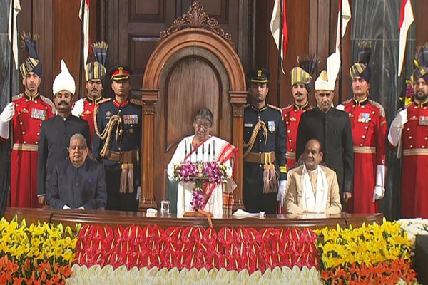President Draupadi Murmu Addresses Budget Session