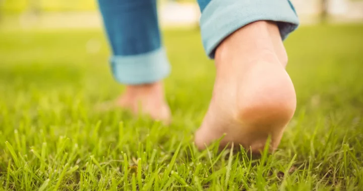 barefoot-walking-on-grass